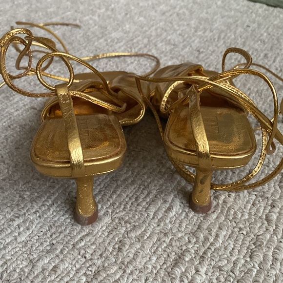 Zara Gold Foil Metallic Leather Ankle Wrap Tie Square Toe Kitten Heel Sandal - Picture 9 of 12